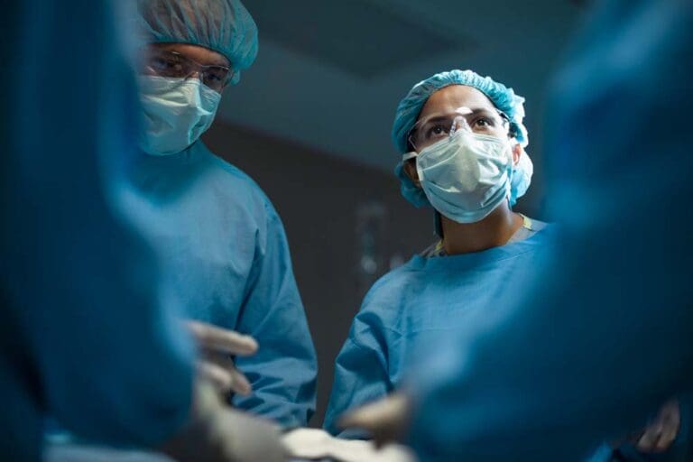 Debulking Surgery for Ovarian Cancer: What It Is and What to Expect