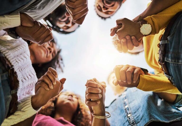 Ovarian Cancer Support Groups: Finding Your Lifeline