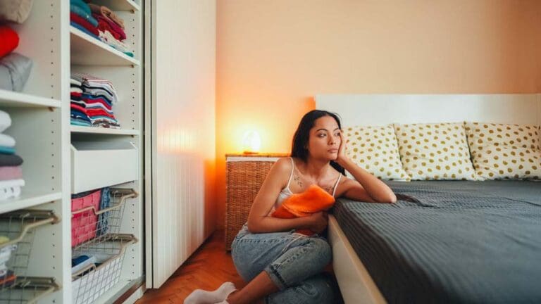 Understanding Ovarian Cancer and Insomnia: Practical Tips for Better Sleep