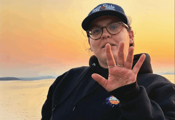 blog hero Navigating the Borderline One Woman